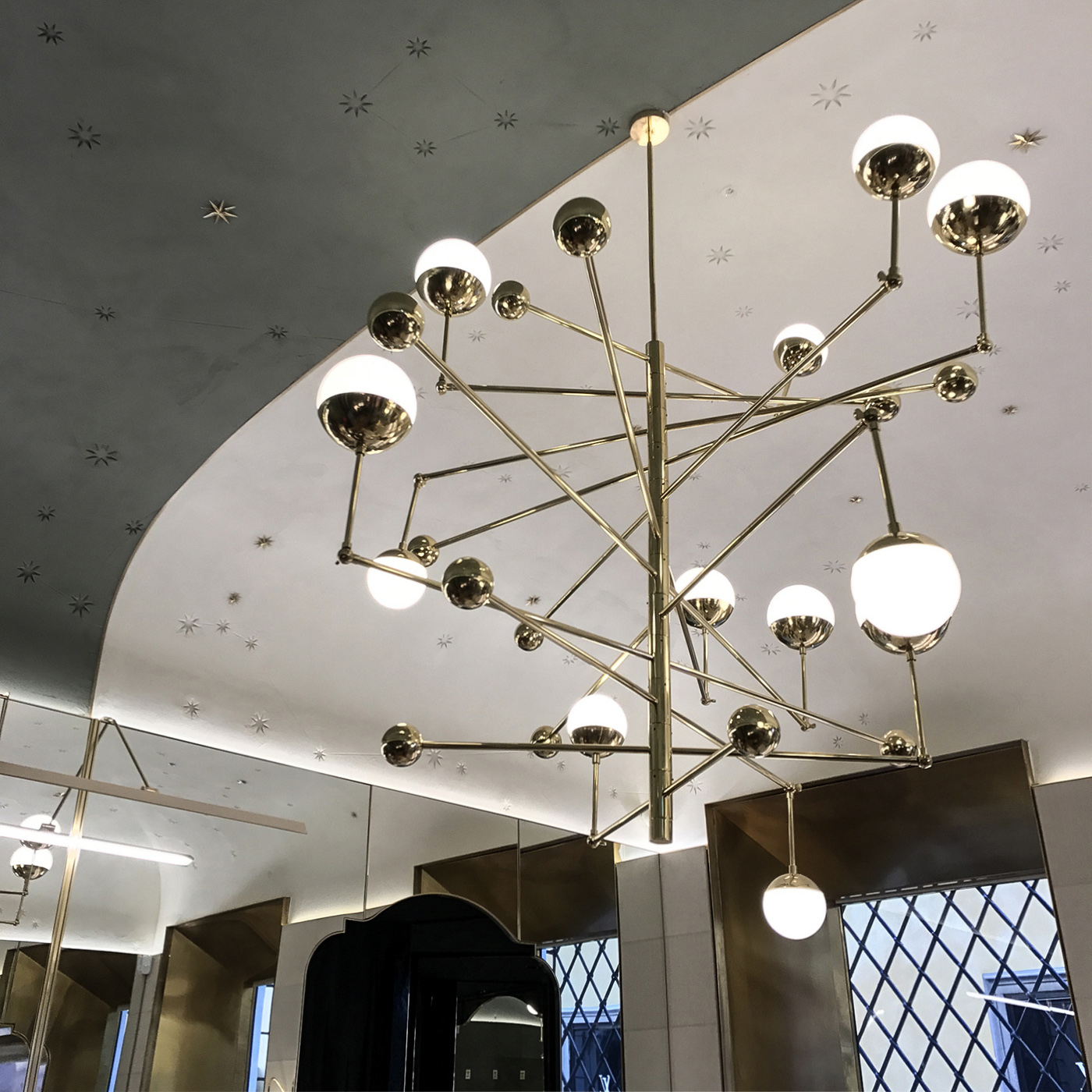 Rome Louis Vuitton Etoile - Retail Lighting - Metis Lighting